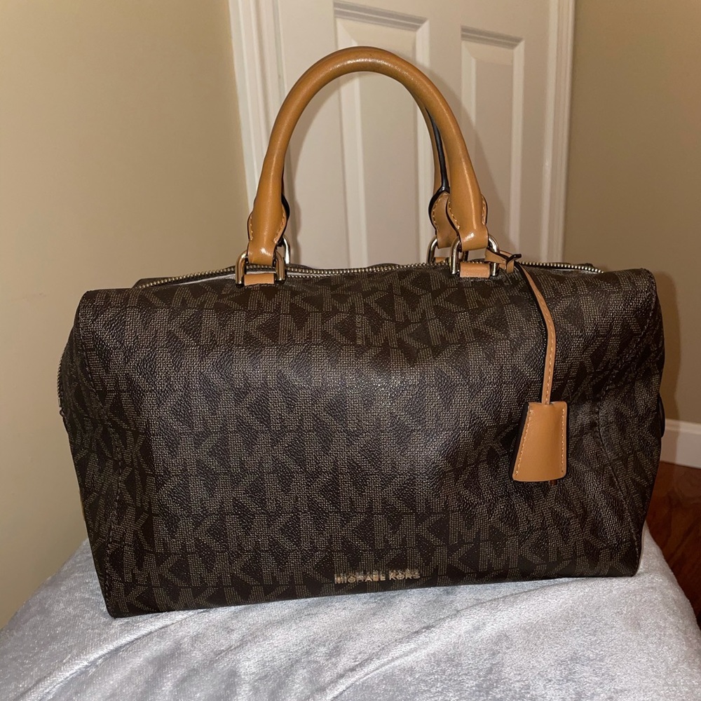 Authentic Michael Kors Satchel